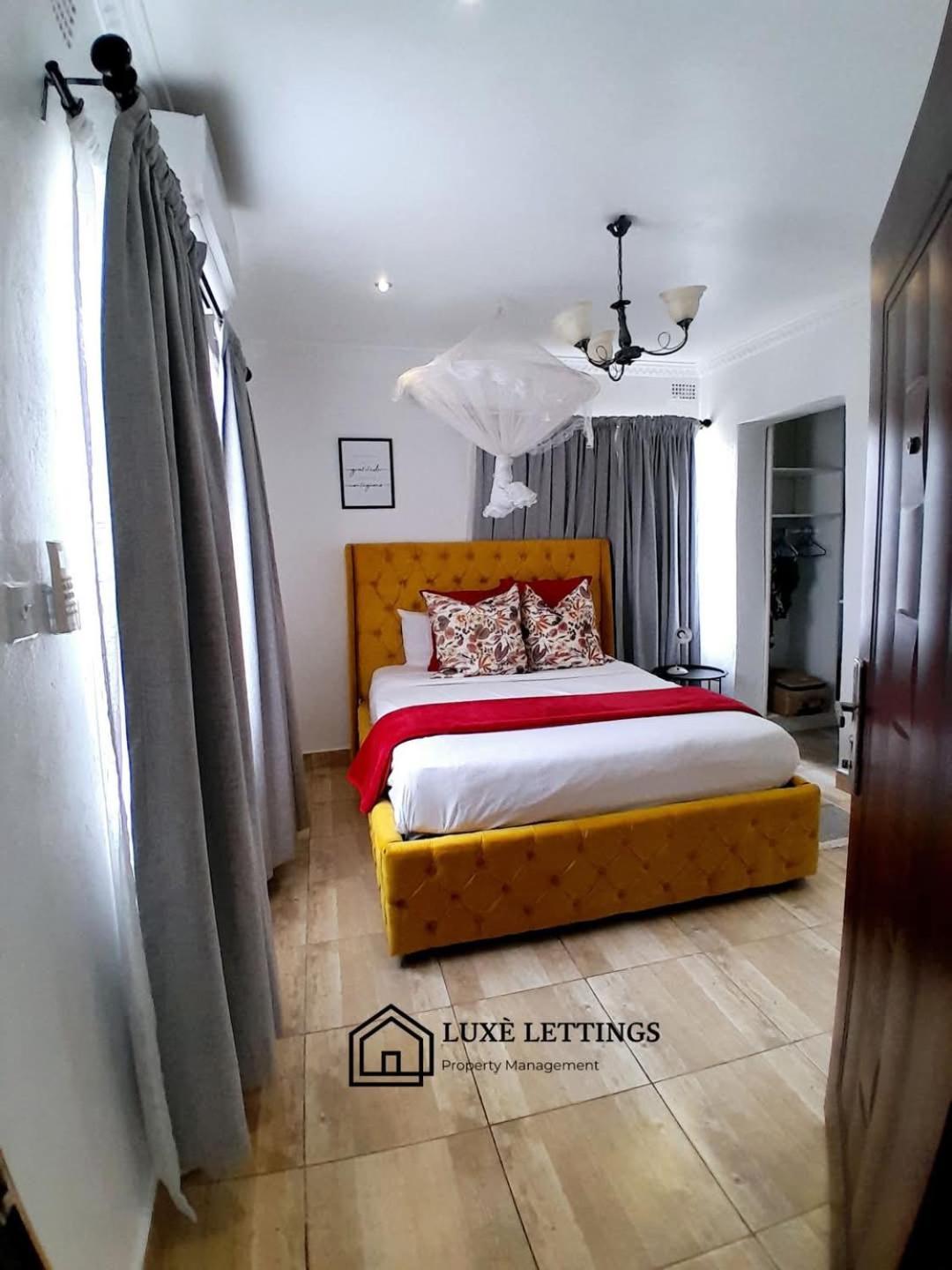 Crystal Apartments Лілонґве Екстер'єр фото