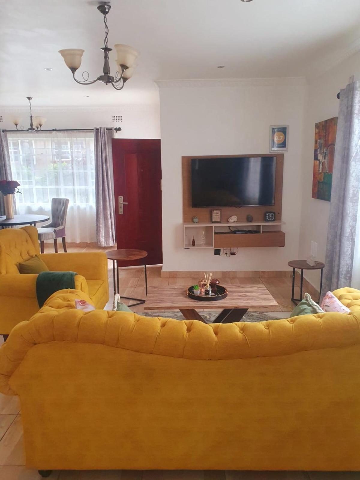 Crystal Apartments Лілонґве Екстер'єр фото