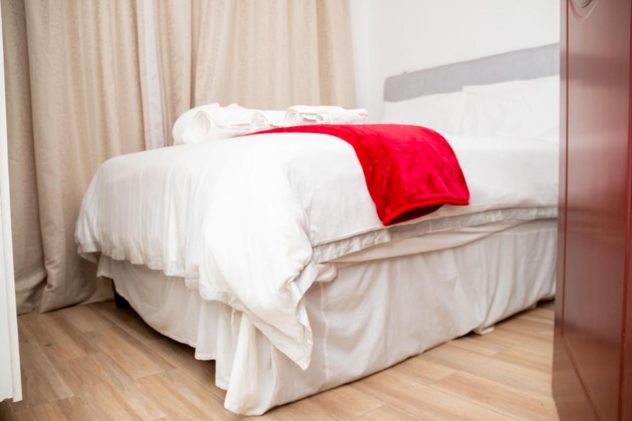 Crystal Apartments Лілонґве Екстер'єр фото